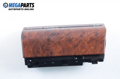 Пепелник за Lancia Dedra Sedan (01.1989 - 07.1999)