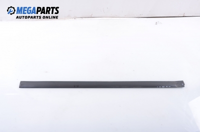 Външни лайсни за Volvo V40 Estate (07.1995 - 06.2004), комби, позиция: предна, лява