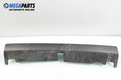 Задна броня за Fiat Doblo Van I (03.2001 - 11.2009), пътнически