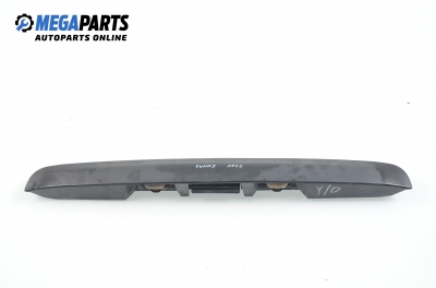 Плафони заден номер за Nissan Sunny III Traveller (11.1990 - 03.2000), комби