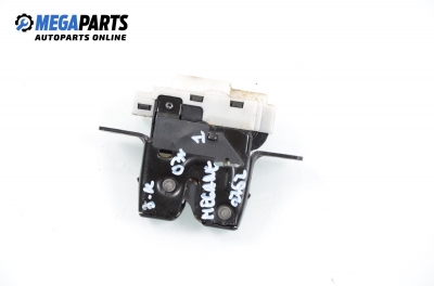 Брава заден капак за Renault Megane II Hatchback (07.2001 - 10.2012), хечбек