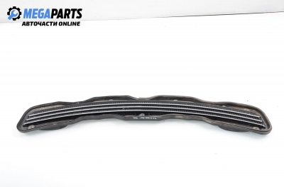 Решетка за Mercedes-Benz E-Class Sedan (W210) (06.1995 - 08.2003), седан