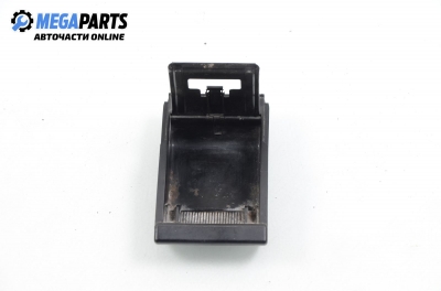 Пепелник за Volkswagen Polo Hatchback II (10.1994 - 10.1999)