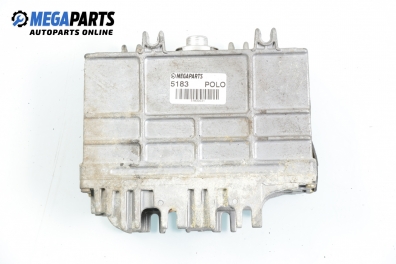 Компютър двигател за Volkswagen Polo Hatchback II (10.1994 - 10.1999) 50 1.0, 50 к.с., № Bosch 0 261 203 932