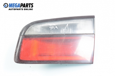 Вътрешен стоп за Mazda 626 V Station Wagon (01.1998 - 10.2002), комби, позиция: дясна