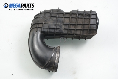 Въздуховод за Mercedes-Benz E-Class Sedan (W211) (03.2002 - 03.2009) E 200 CDI (211.007), 136 к.с.