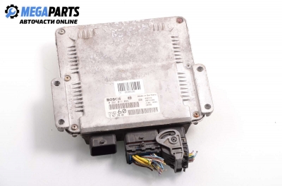 Компютър двигател за Citroen C8 Minivan (10.2002 - 06.2014) 2.2 HDi, 128 к.с., № Bosch 0 281 011 033