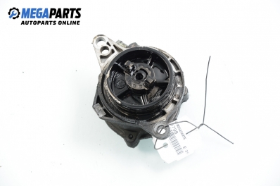 Вакуум помпа за BMW 5 Series E39 Sedan (11.1995 - 06.2003) 525 tds, 143 к.с.