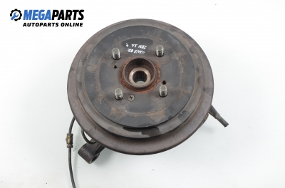 Шенкел главина за Suzuki Liana Sedan (10.2001 - 12.2007), позиция: задна, лява