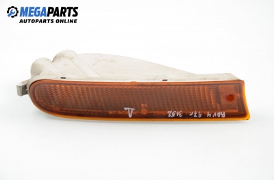 Мигач за Toyota RAV4 I SUV (01.1994 - 09.2000), позиция: дясна