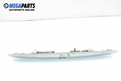 Лайсна заден капак за Mitsubishi Space Star Minivan (06.1998 - 12.2004), позиция: задна