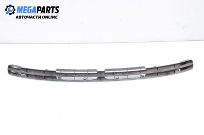 Решетка в броня за Volkswagen Polo Hatchback II (10.1994 - 10.1999), хечбек