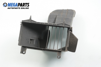 Въздуховод парно за Toyota Avensis Liftback II (04.2003 - 11.2008) 2.0 D-4D (CDT250), 116 к.с.