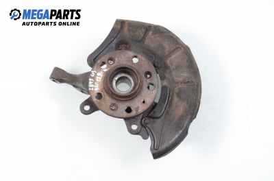 Шенкел главина за Volkswagen Golf III Hatchback (08.1991 - 07.1998), позиция: предна, лява