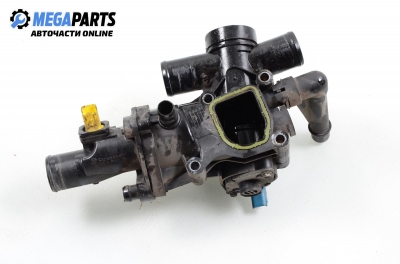 Корпус на термостат за Peugeot 407 Sedan (02.2004 - 12.2011) 2.0 HDi 135, 136 к.с.
