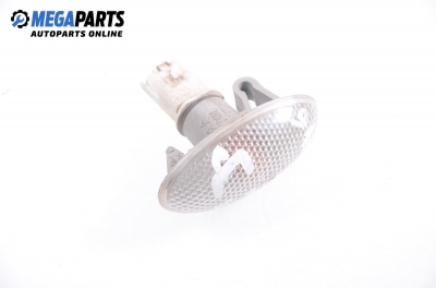 Мигач за Peugeot 206 Hatchback (08.1998 - 12.2012), хечбек, позиция: дясна