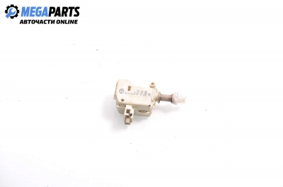 Ключалка за капачката на резервоара за Volkswagen Passat Sedan B5.5 (10.2000 - 12.2005), седан