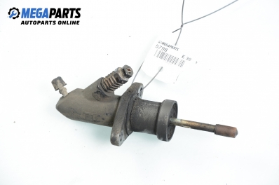 Долна помпа за съединител за BMW 5 Series E39 Sedan (11.1995 - 06.2003)