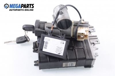 Компютър с контактен ключ и имобилайзер за Volkswagen Sharan Minivan I (05.1995 - 03.2010) 2.0, 115 к.с., № 037 906 025 B