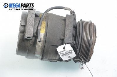 Компресор климатик за Renault Megane I Grandtour (03.1999 - 08.2003) 1.9 dCi (KA05, KA1F), 102 к.с., № 1135309