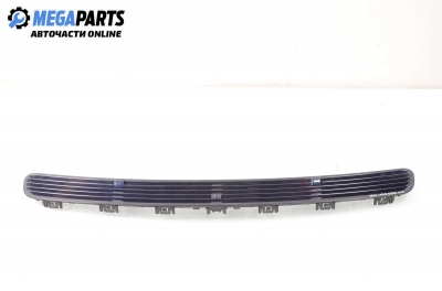 Решетка за Mercedes-Benz E-Class Sedan (W211) (03.2002 - 03.2009), седан, позиция: предна