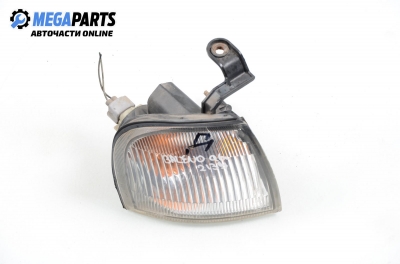 Мигач за Suzuki Baleno Sedan (03.1995 - 12.2009), седан, позиция: дясна