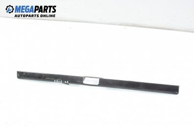 Лайсна заден капак за Volkswagen Golf III Hatchback (08.1991 - 07.1998), позиция: задна