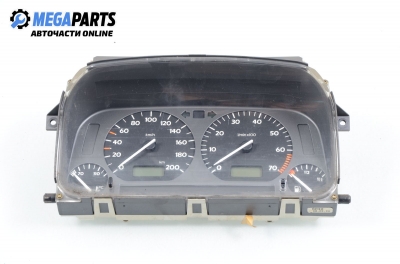 Километраж за Volkswagen Golf III Hatchback (08.1991 - 07.1998) 1.4, 55 к.с.