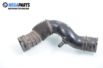 Въздуховод за Renault Megane I Classic Sedan (09.1996 - 08.2003) 1.6 e (LA0F, LA0S), 90 к.с.