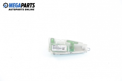 GPS антена за BMW 5 Series E60 Touring E61 (06.2004 - 12.2010), № 6957346-02