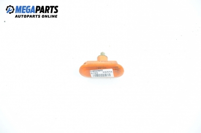 Мигач за Ford Fiesta V Hatchback (11.2001 - 03.2010)