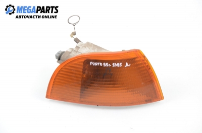 Мигач за Fiat Punto Hatchback (09.1993 - 09.1999), позиция: дясна