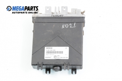Компютър двигател за Volkswagen Passat Variant B3, B4 (02.1988 - 06.1997) 2.0, 115 к.с., № Bosch 0 261 200 328
