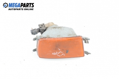 Мигач за Volkswagen Golf III Hatchback (08.1991 - 07.1998), позиция: лява