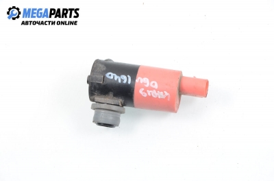 Помпичка за чистачки за Toyota Yaris Hatchback II (01.2005 - 12.2014)