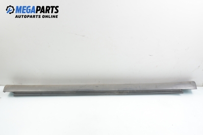 Праг за Toyota Avensis Liftback II (04.2003 - 11.2008), 4+1 вр., хечбек, позиция: дясна