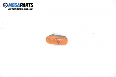 Мигач за Volkswagen Golf III Hatchback (08.1991 - 07.1998), позиция: дясна