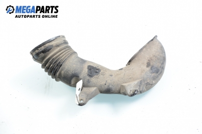 Въздуховод за Fiat Punto Hatchback II (09.1999 - 07.2012) 1.9 DS 60 (188.031, .051, .231, .251), 60 к.с.