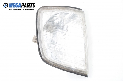 Мигач за Mercedes-Benz 124 Sedan (12.1984 - 06.1993), седан, позиция: дясна