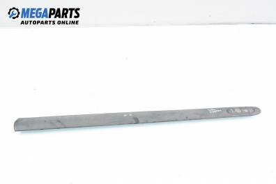 Външни лайсни за Renault Megane I Grandtour (03.1999 - 08.2003), комби, позиция: дясна