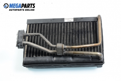 Вътрешен радиатор климатик за Volkswagen Phaeton Sedan (04.2002 - 03.2016) 5.0 V10 TDI 4motion, 313 к.с.