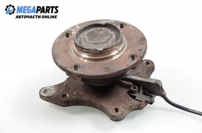 Шенкел главина за Peugeot 307 Hatchback (08.2000 - 12.2012), позиция: задна, дясна