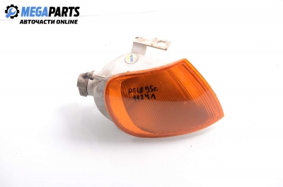 Мигач за Volkswagen Polo Hatchback II (10.1994 - 10.1999), позиция: дясна