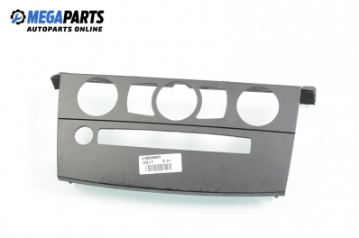 Централна конзола за BMW 5 Series E60 Touring E61 (06.2004 - 12.2010)