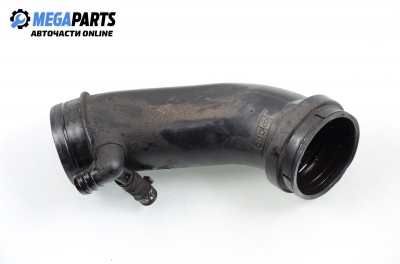 Въздуховод за Volkswagen Passat Sedan B5 (08.1996 - 12.2001) 1.6, 101 к.с.