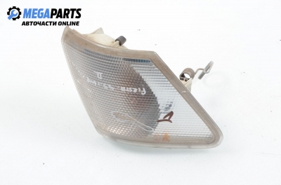 Мигач за Ford Fiesta III Hatchback (01.1989 - 01.1997), хечбек, позиция: дясна