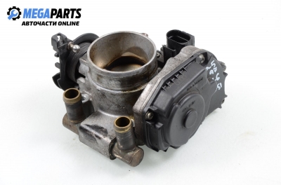 Дроселова клапа за Volkswagen Passat Sedan B5 (08.1996 - 12.2001) 1.6, 101 к.с., № 058 133 063