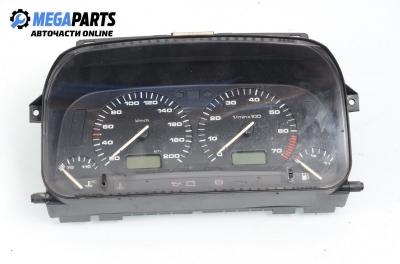 Километраж за Volkswagen Golf III Hatchback (08.1991 - 07.1998) 1.6, 75 к.с.