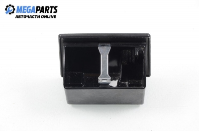 Пепелник за Mercedes-Benz C-Class Coupe (CL203) (03.2001 - 06.2007)