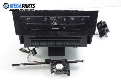 Панел бутони за Mercedes-Benz E-Class Sedan (W211) (03.2002 - 03.2009)